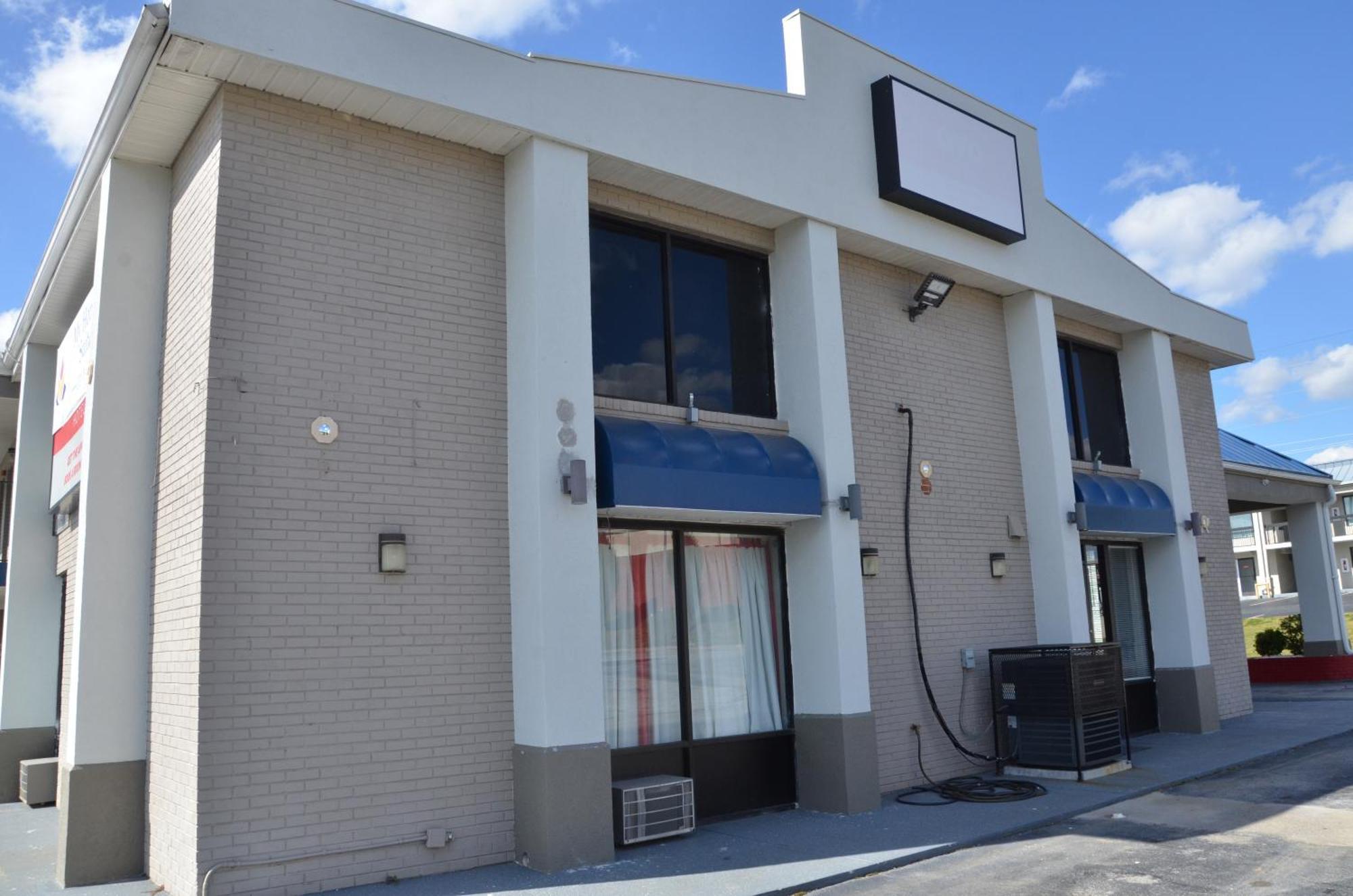 My Home & Suites Covington Exterior photo